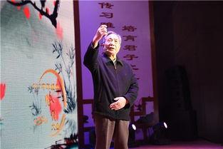 成人诗朗诵动作视频大全,视频大全中的经典瞬间解析