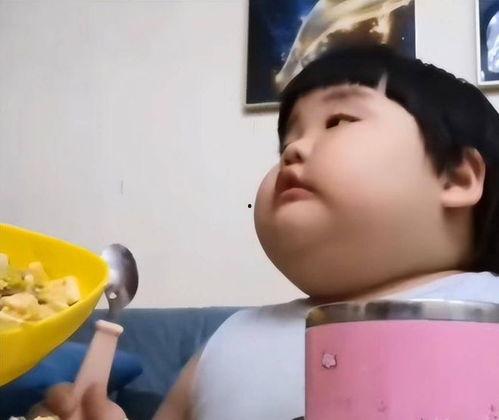 猪变成人形视频播放