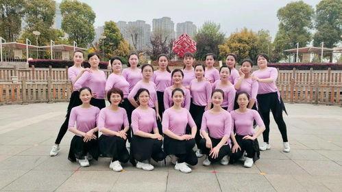 抗疫情成人舞蹈视频,共筑健康防线——抗疫情成人舞蹈视频风采展示